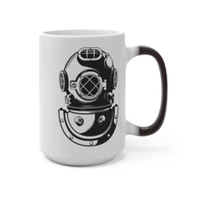 Load image into Gallery viewer, Old fashion Dive Helmet - Color Changing Mug.